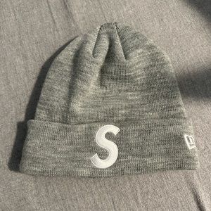 Supreme beanie